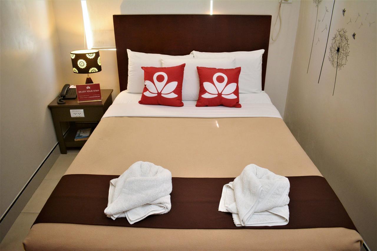 ZEN Rooms Malvar Road Puerto Princesa Exteriör bild